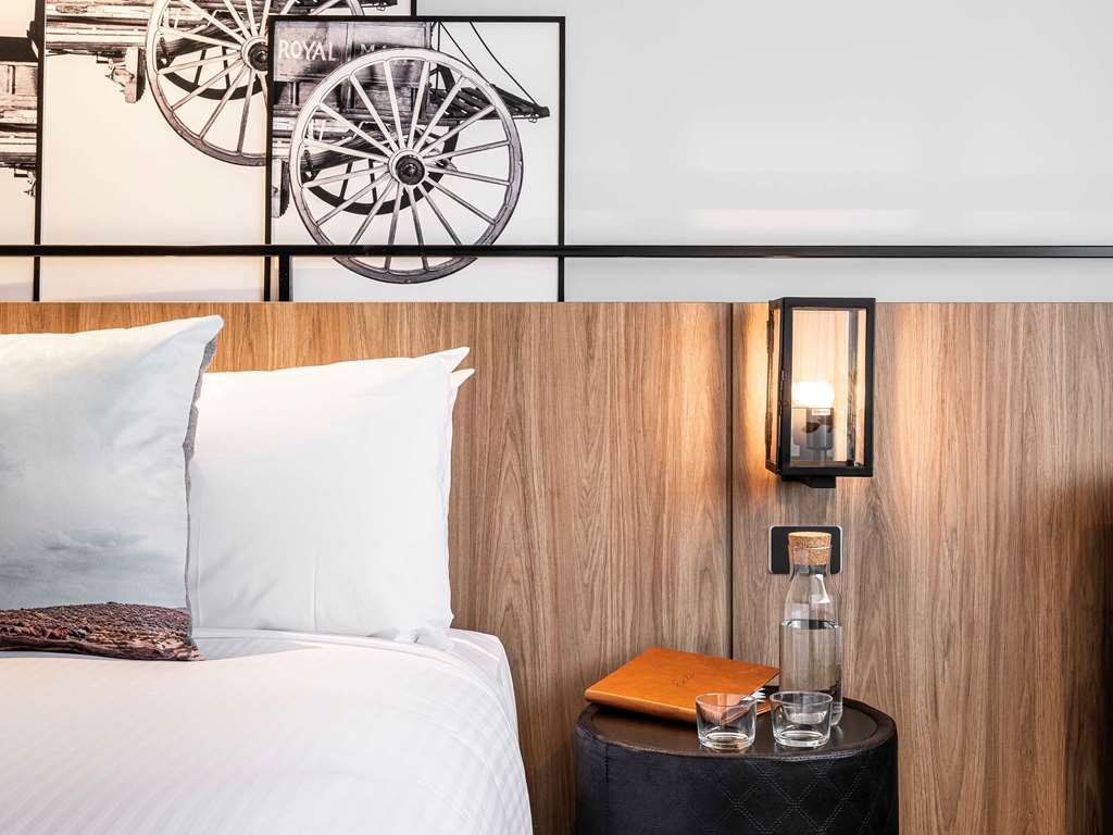 Mercure Sydney Rouse Hill Kellyville Room photo